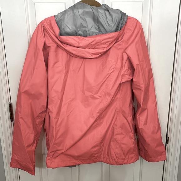 Pink Columbia rain jacket - Picture 3 of 4